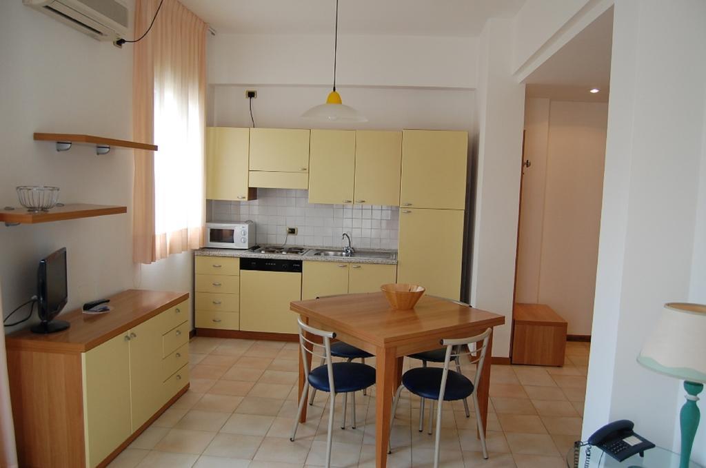 Riviera Residence Marina di Pietrasanta Δωμάτιο φωτογραφία