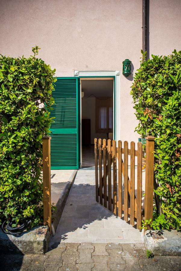 Riviera Residence Marina di Pietrasanta Εξωτερικό φωτογραφία