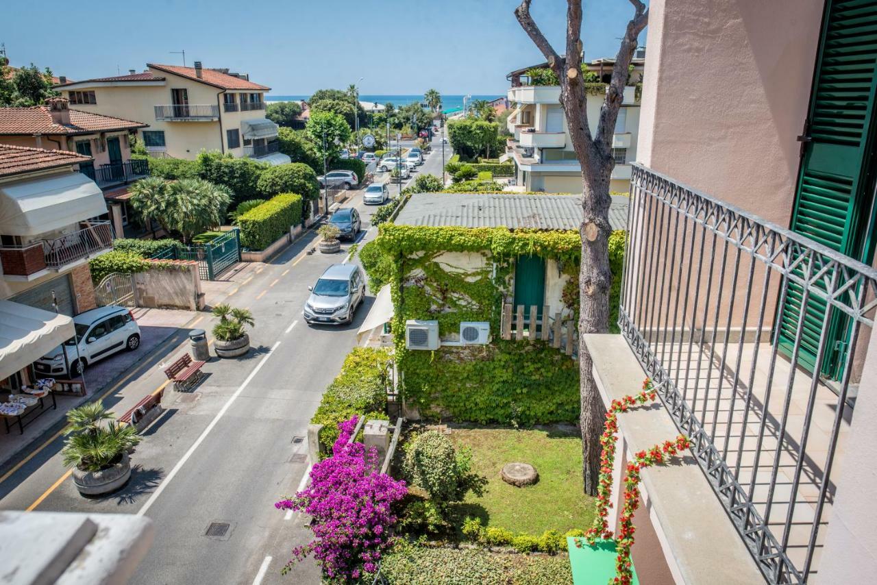 Riviera Residence Marina di Pietrasanta Εξωτερικό φωτογραφία
